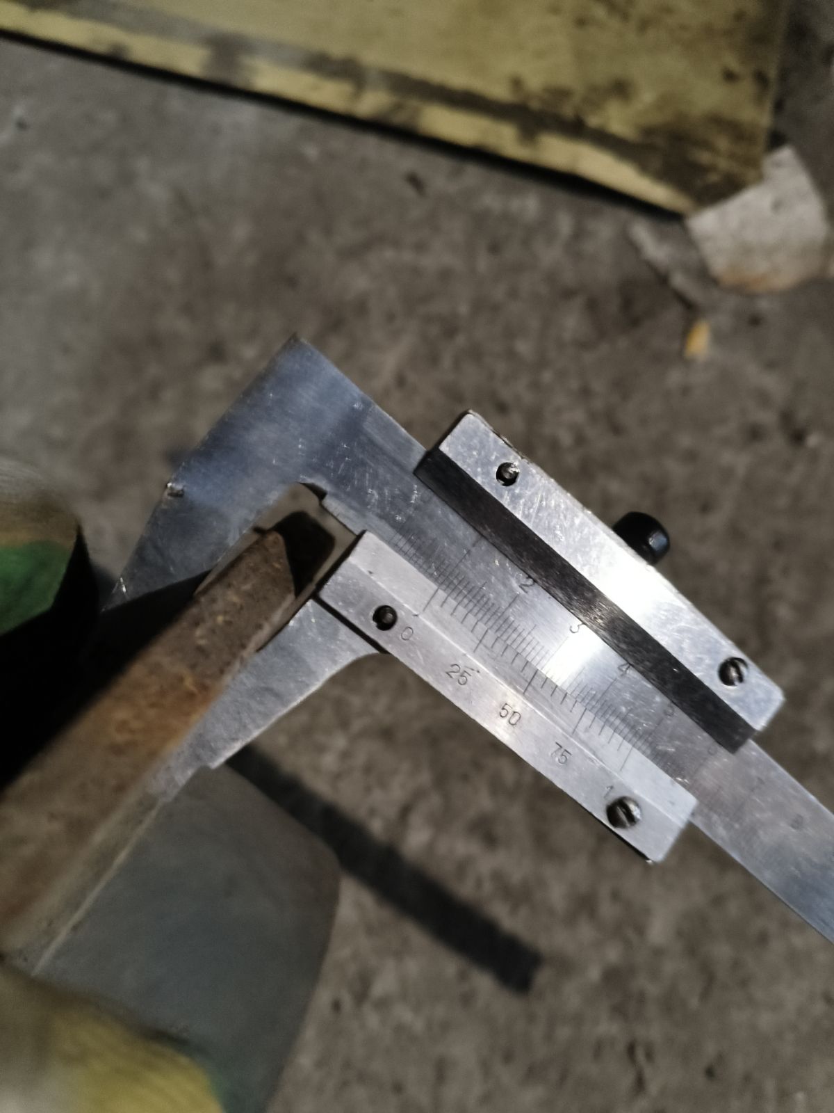 Тормозной диск на Toyota Wish ZNE14G 1ZZ-FE Фото 3