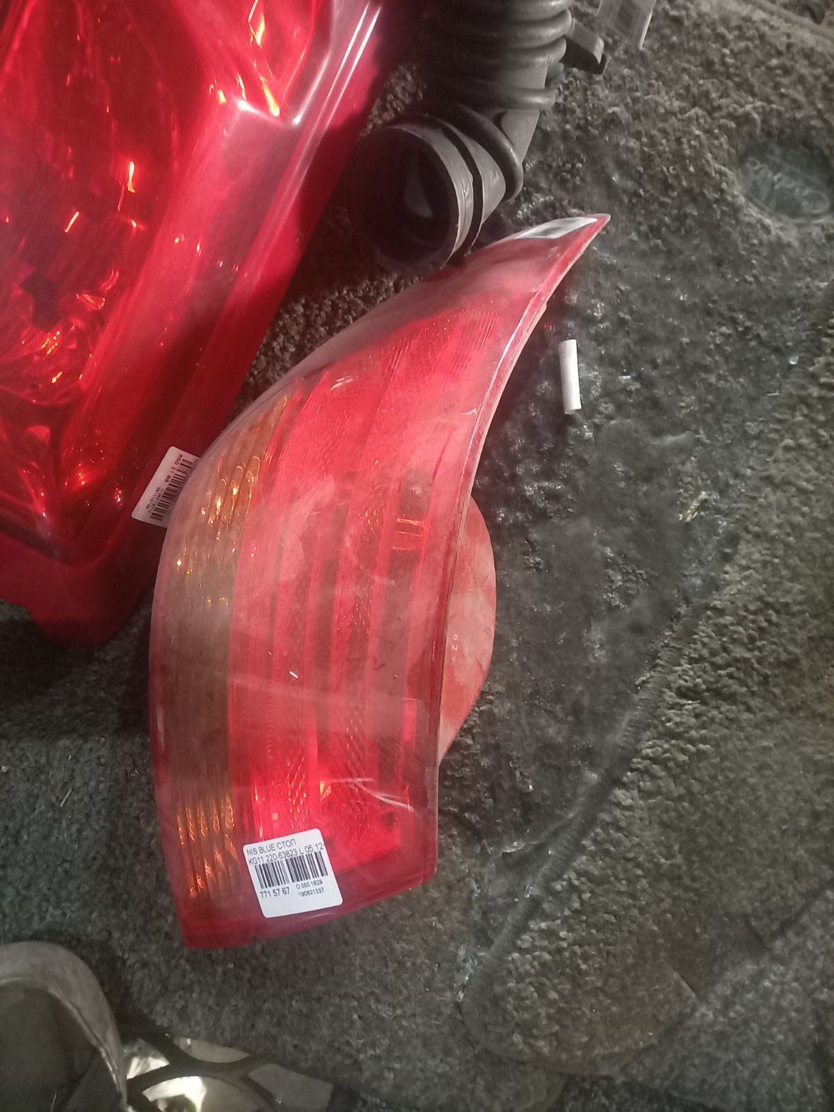 Стоп 220-63823 220-63823 на Nissan Bluebird Sylphy KG11 Фото 3