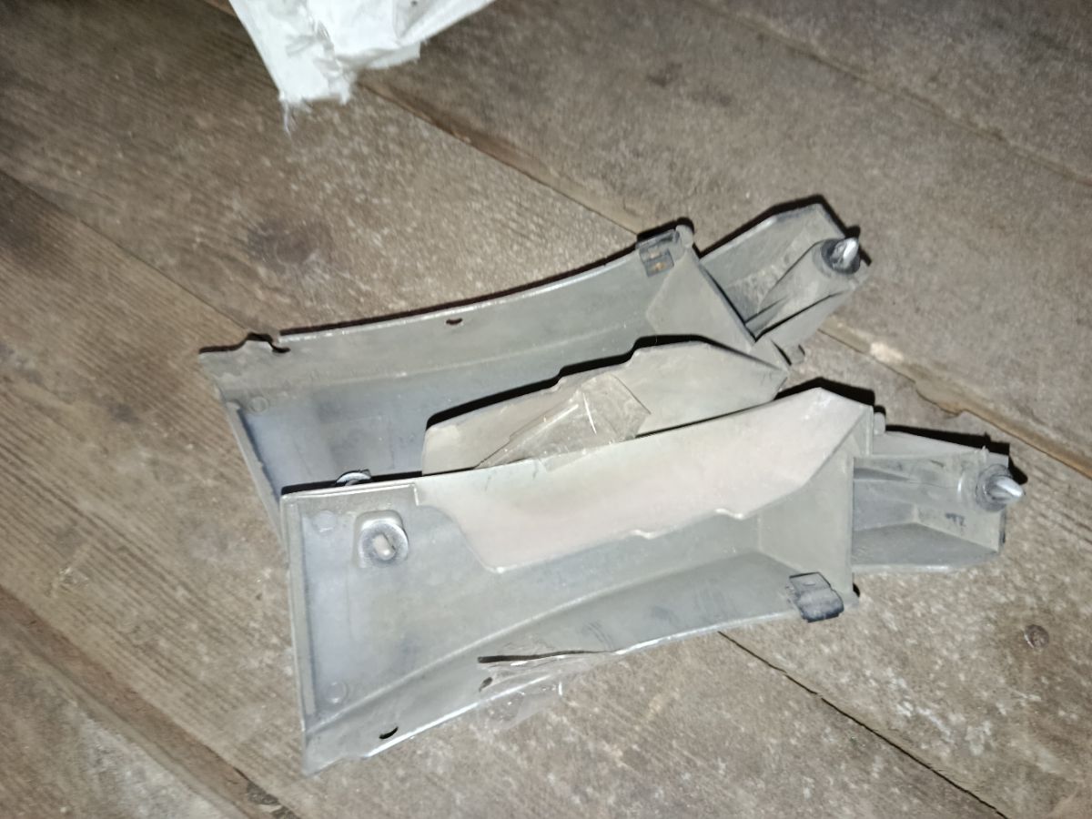 Накладка на крыло на Subaru Forester SG5 Фото 6