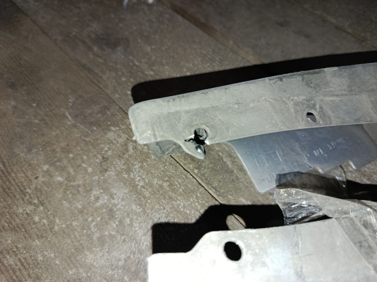 Накладка на крыло на Subaru Forester SG5 Фото 8