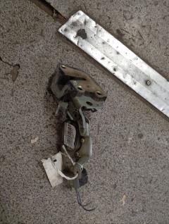 Замок двери на Toyota Caldina AT211G Фото 2