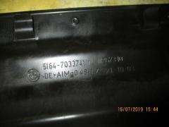 Защита замка капота 51647033741 на Bmw 5-Series E60-NX12 M54B25 Фото 1