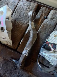 Рычаг на Lexus Ls460 USF40 1UR-FSE Фото 2