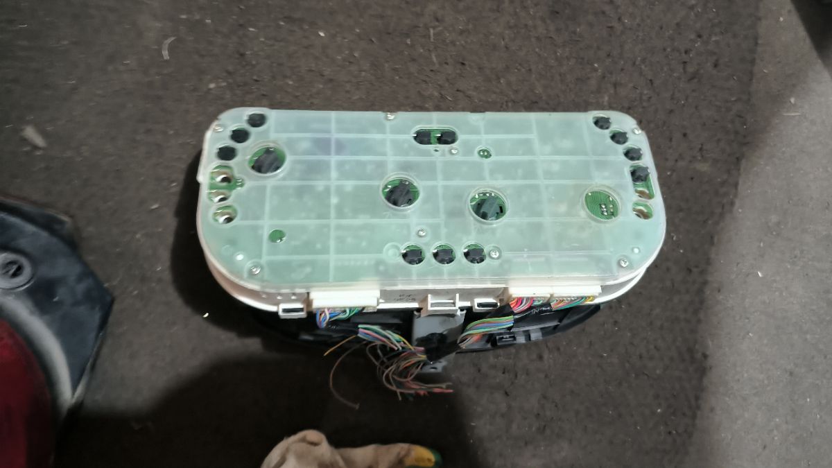 Спидометр на Mazda Bongo SK82V F8 Фото 5