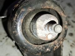 Подушка двигателя на Suzuki Swift ZC71S K12B Фото 5