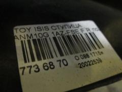 Ступица на Toyota Isis ANM10G 1AZ-FSE Фото 3