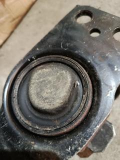 Подушка двигателя на Nissan March AK12 CR12DE Фото 4