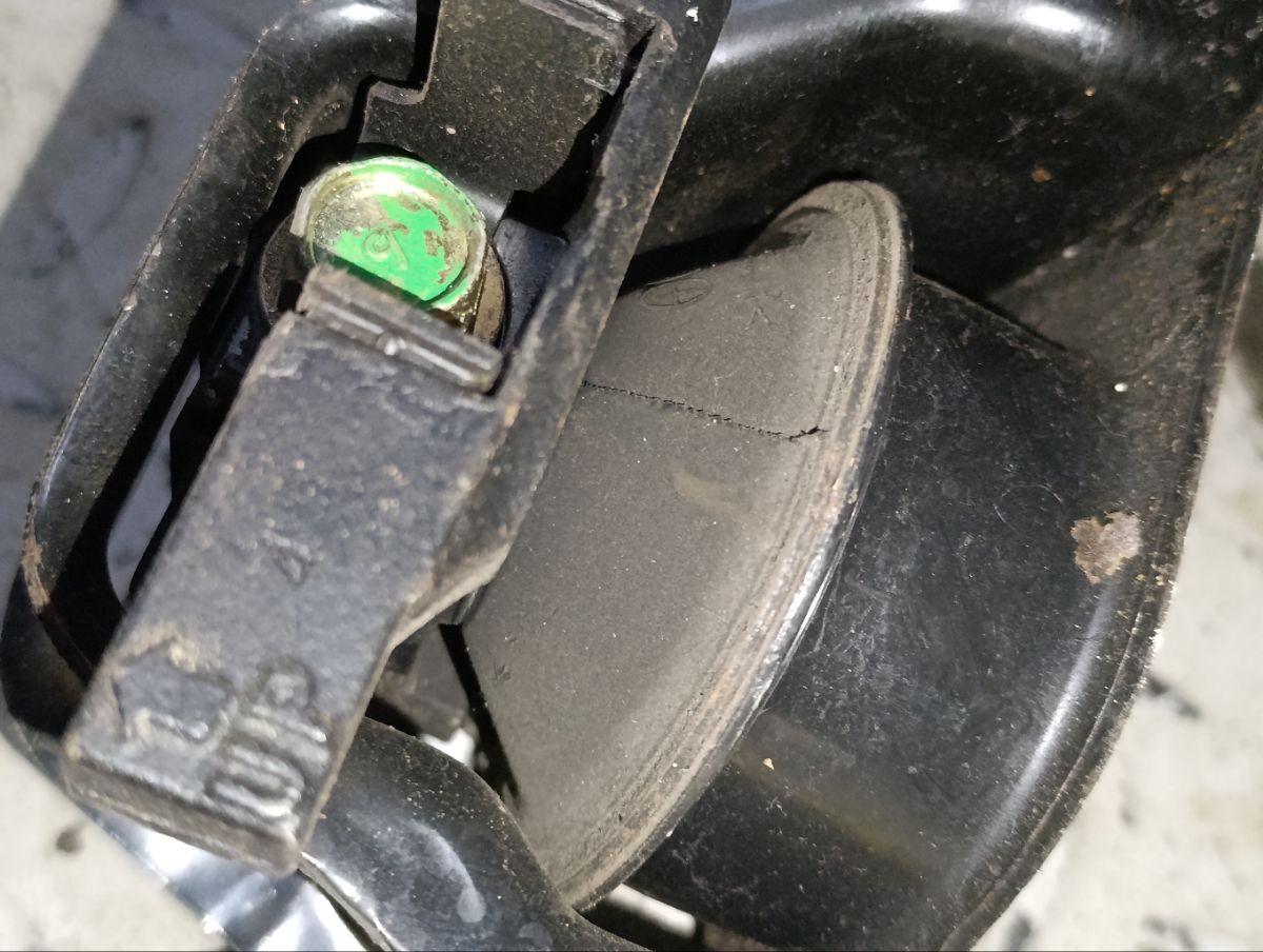 Подушка двигателя на Nissan March AK12 CR12DE Фото 7