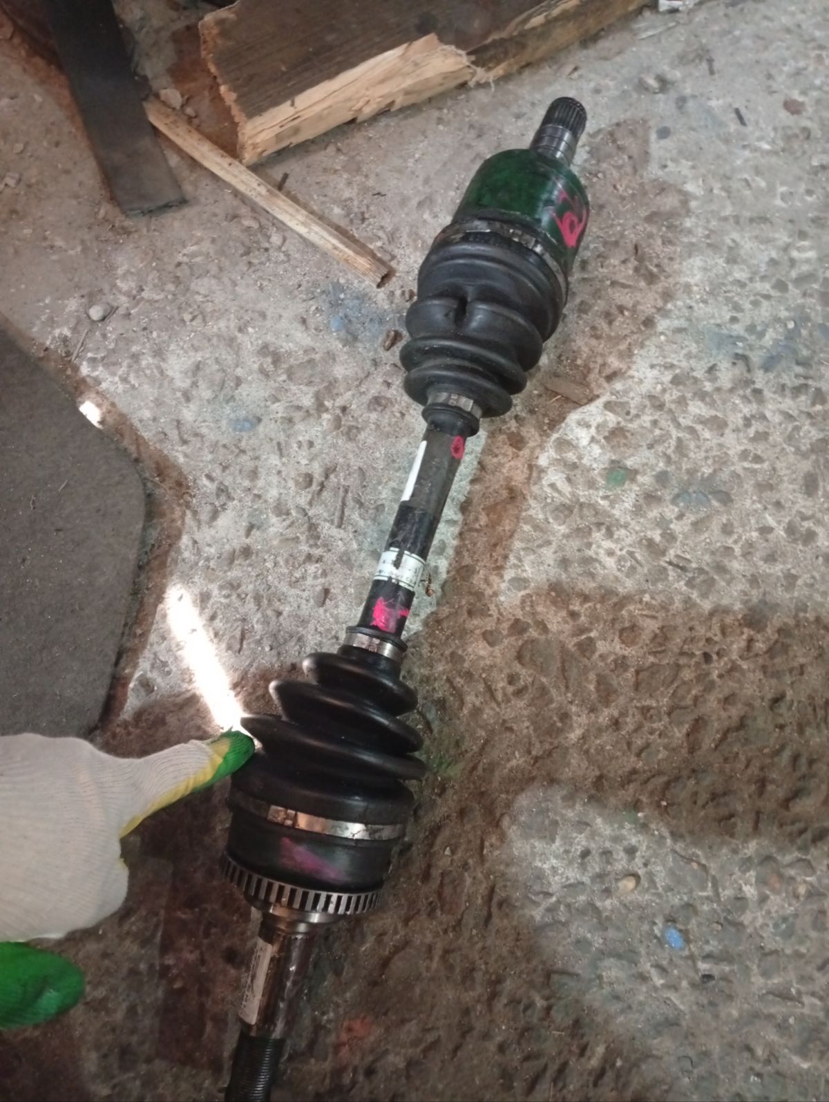 Привод на Nissan Cefiro A33 VQ20DE Фото 4
