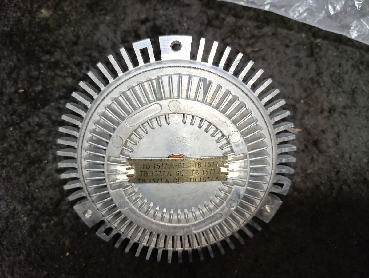 Вискомуфта YUEKUN YK-03006, 058150N, 0720002007, 0819112, 102318A, 111736, 11522241183, 11522241290, 11522243304, 11522244413, 11522245195, 11522245496, 11522245498, 1340103, 1340181, 1340184, 1414900300, 1481501, 181313, 18679, 20 91 8679, 20041078, 200523S1, 201523S3, 2100 011 034, 2243304, 2244413, 2245195, 2245496, 2245498, 24 461 915, 24461915, 3000436SX, 314 115 2201, 49631, 500 862, 500862586, 500862755, 509C0014, 620003, 6500974, 8111102, 8MV 376 732401, 8MV376732-401, 90509123, 90512537, 958086, AV0081, BFC027, BFC102, BSG15505005, BWC325, CLU45498, LK007, SV6037, SV6037S, SV6067, SV6067S, V200410781, VF0904, VKBW006, WF018679, WG1721021, WG1768393, WG1794883 на Bmw 3-Series E30 M21 Фото 5