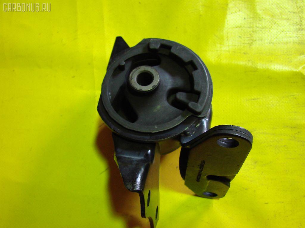 Подушка КПП GJ6G-39-070B на Mazda Atenza Sport GG3S L3 Фото 2