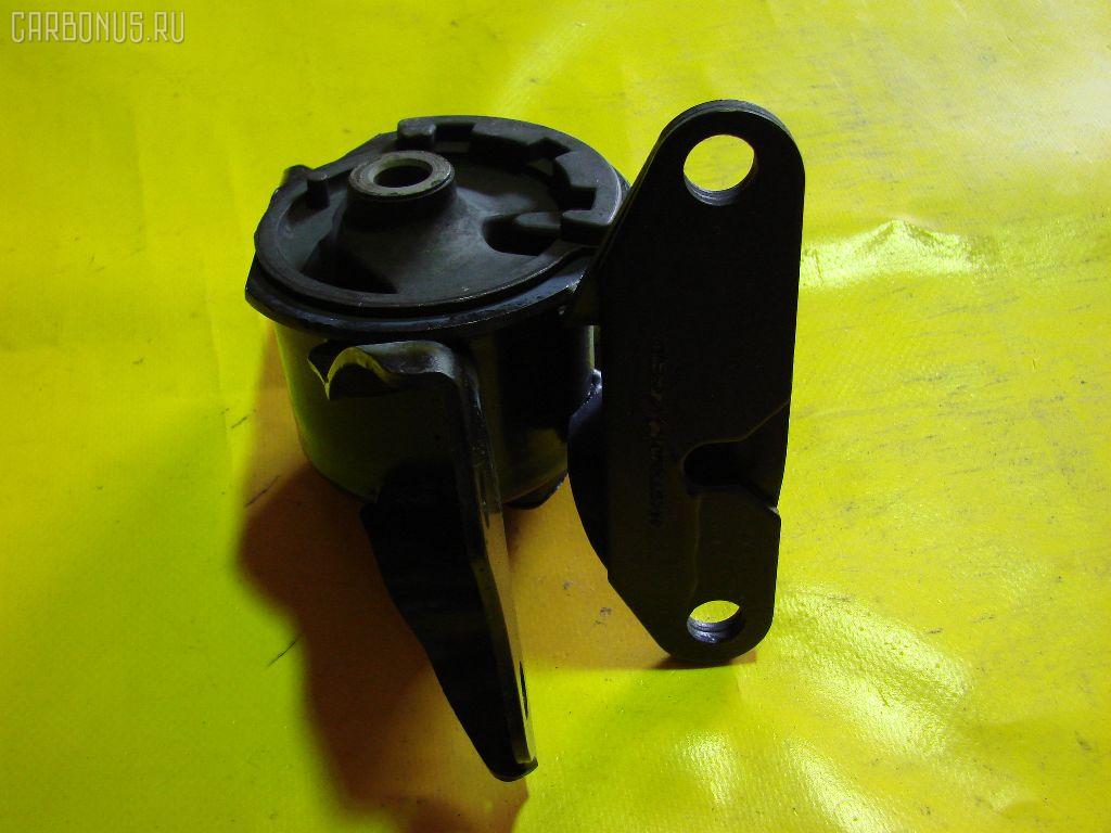 Подушка КПП GJ6G-39-070B на Mazda Atenza Sport GG3S L3 Фото 1