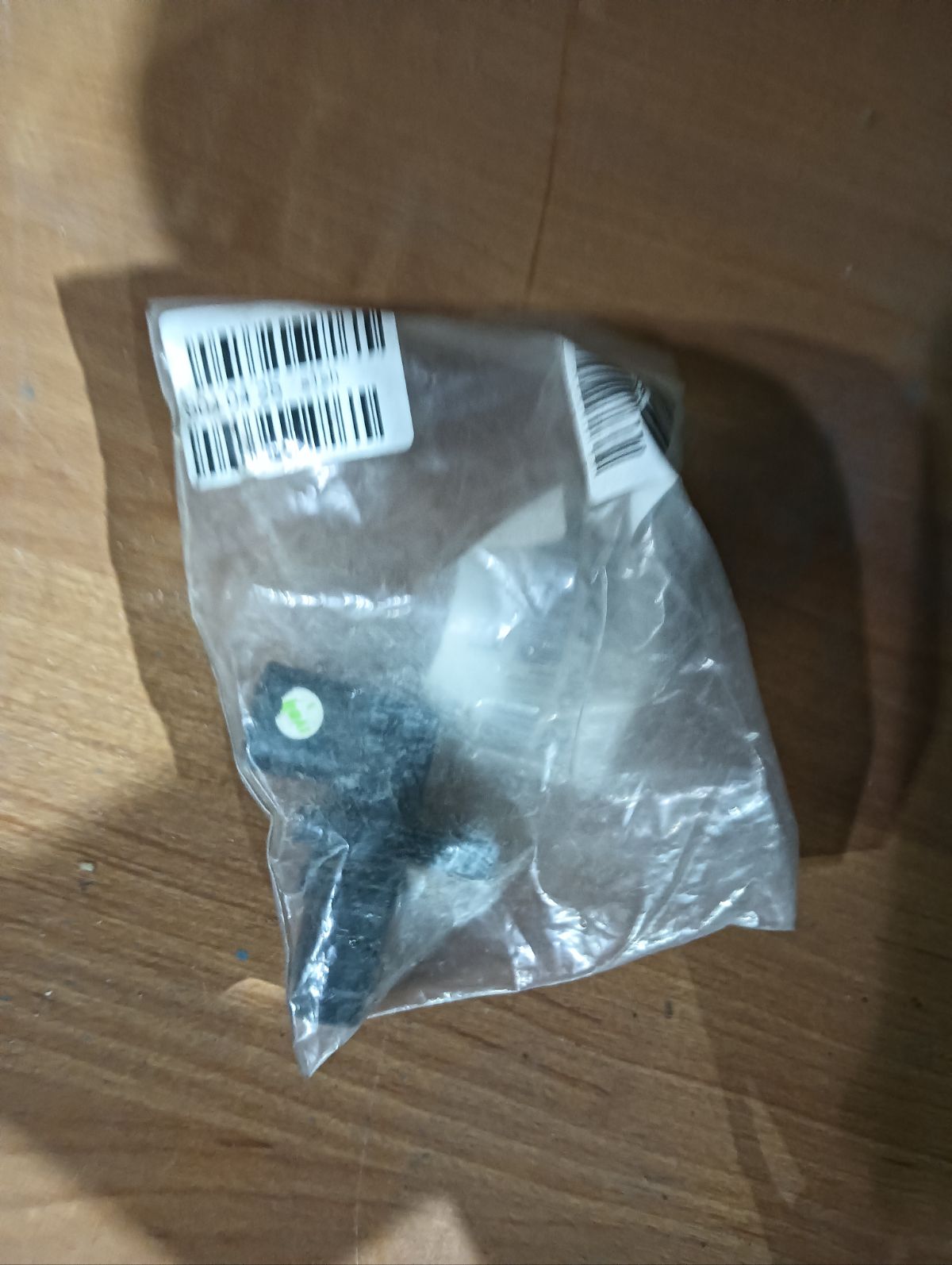 Датчик положения коленвала 33220-58J20 на Suzuki Alto Lapin HE21S K6A Фото 2