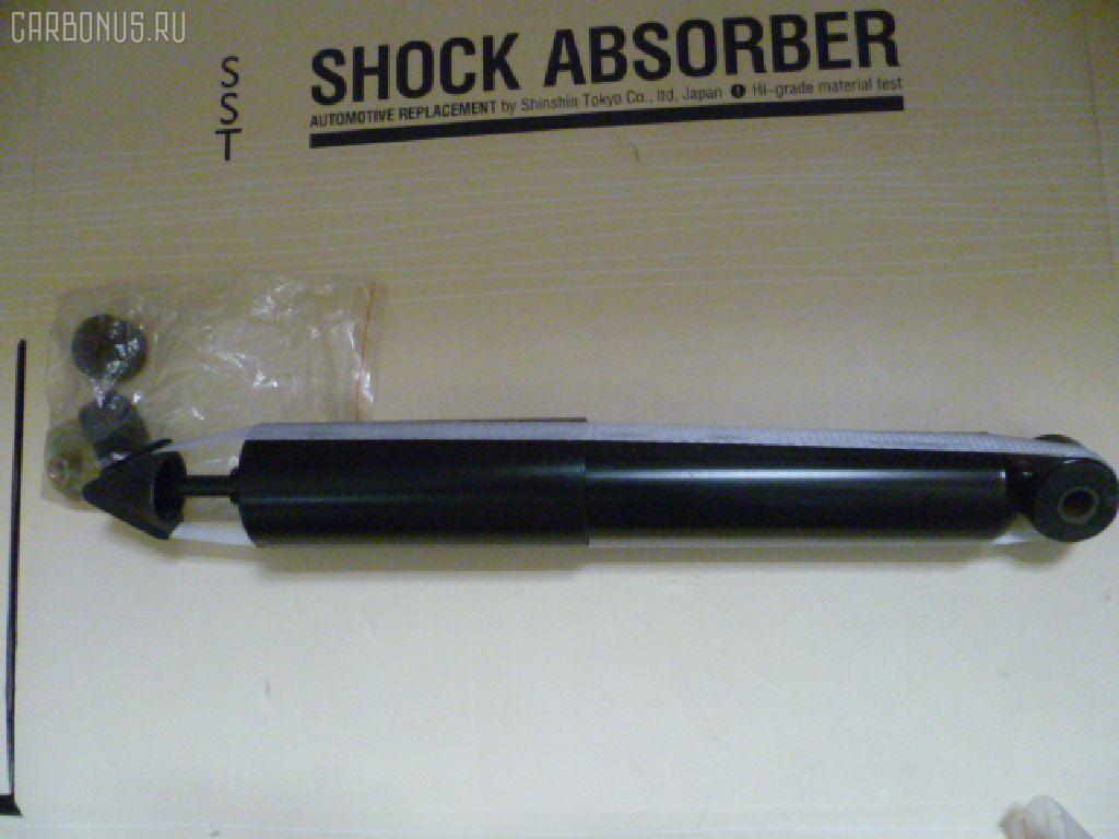 Амортизатор SST ST-003F-V34V на Mitsubishi Pajero V32W Фото 1