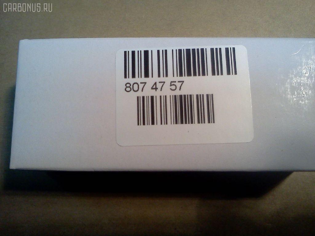 Форсунка инжекторная 15710-52GOO, 15710-52G00 на Suzuki Swift HT51S M13A Фото 3
