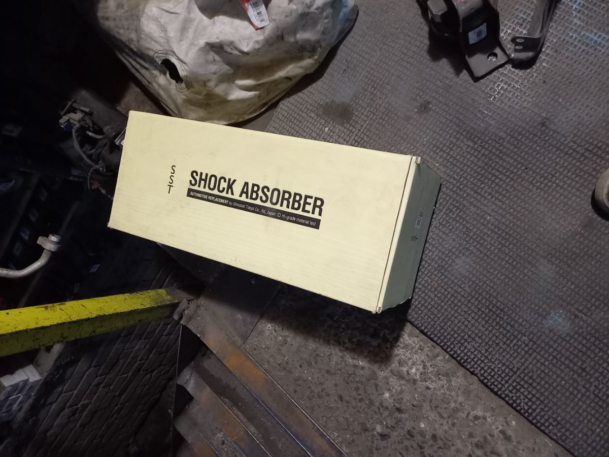 Стойка амортизатора SST ST-049RL-ACV40, 313 453, 317 192, 32-Q53-A, 339026, 48540-39745, 48540-39755, 48540-39775, 4854006330, 4854006400, 4854006470, 4854006490, 4854006540, 4854006550, 4854007120, 4854007140, 4854007150, 4854009820, 4854033370, 4854033380, 4854033410, 4854033430, 4854033460, 4854039795, 854009820, B3329, CR-049-3056, SJ-049-3056, ST-049-3056 на Toyota Camry ACV40 Фото 2