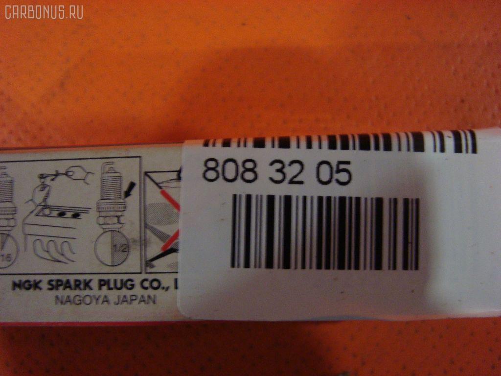 Свеча зажигания на Honda Cbr600rr Фото 2