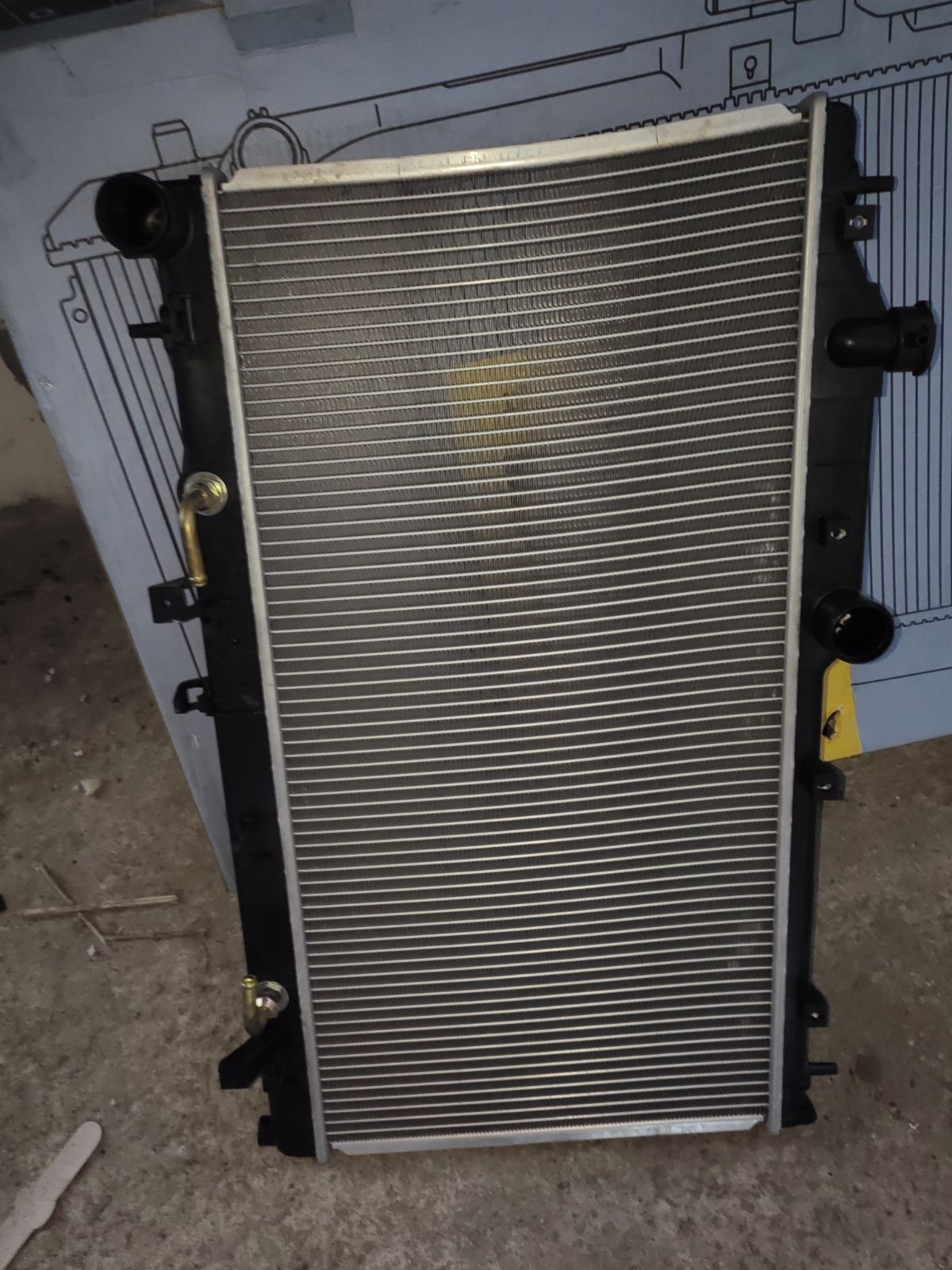 Радиатор ДВС FROBOX FX-036-0953, 45119FG040, FX-036-0953A, TD-036-0953, TD-036-0953A на Subaru Impreza Wagon GH2 EL15 Фото 4