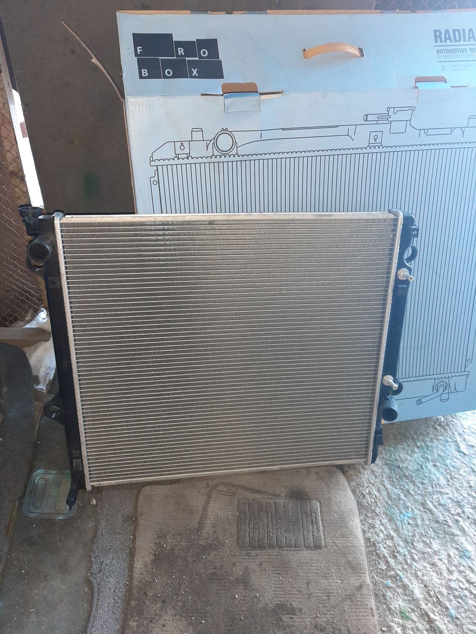 Радиатор ДВС FROBOX FX-036-0958, 16400-30141, 16400-30142, 646805, FX-036-0958A, TD-036-0958, TD-036-0958A на Toyota Land Cruiser Prado KDJ121W 1KD-FTV Фото 3