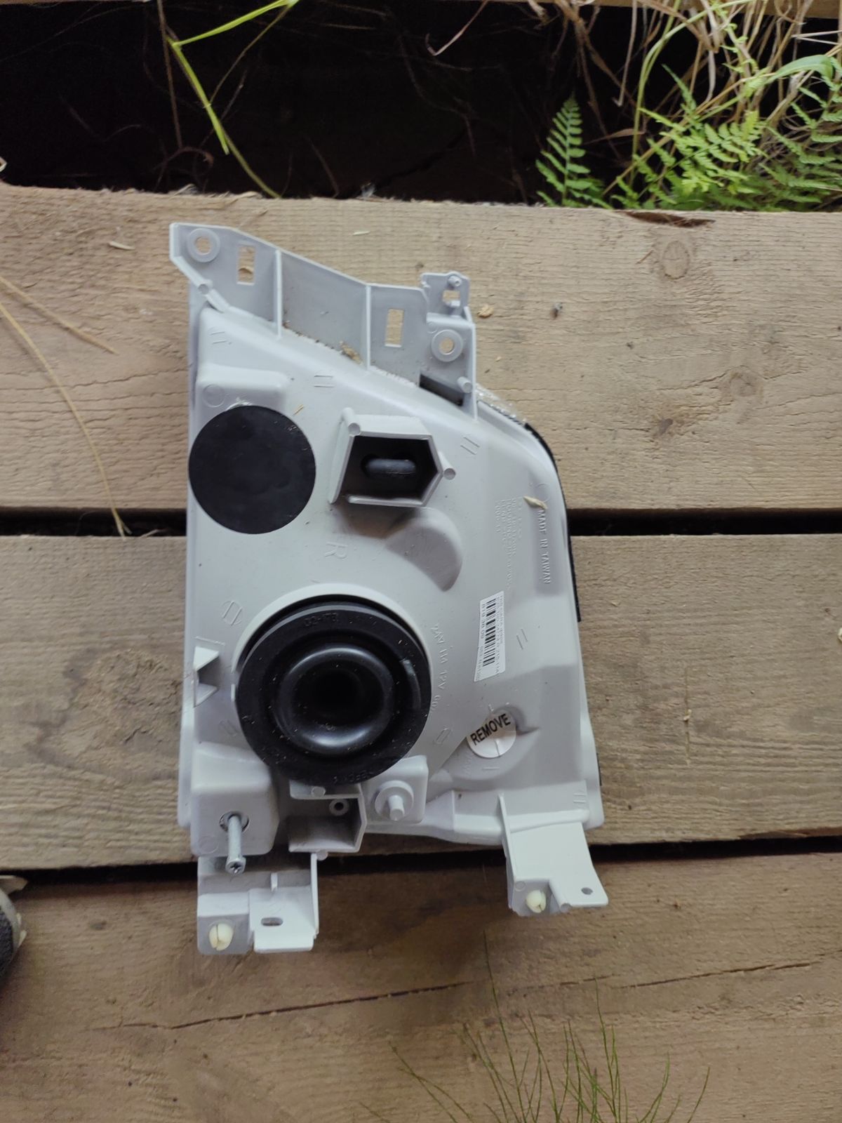 Фара 100-24774 DEPO 100-24774,215-11A5R-RD-E на Nissan Caravan VPE25 Фото 4