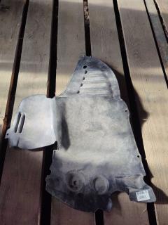 Подкрылок TYG RN11029AL, 211627A, 4310433, 4412609, 60 61 31-1, 6010385, 6060FL-1, 6060FL-2, 6060FL2Q, 6060FL2X, 6060FL5, 679453, 679591, 7701692549, 8200333274, 8200460509, 8400-282, 915.RN11102AL, FP 6010 387, GDIF0042BL, GDIF0042L, IK-1273, PRN11030(PL)AL, PRN11030AL, REN15KA002, RKNG502, RN810016L0L00, RN820016L2L00, RN9163604, ST-RN82-016L-2 на Renault Kangoo I KC0 Фото 3