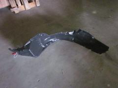 Подкрылок на Nissan Cefiro A33 TYG DS11111AR  63840-5Y700  638402Y000  8400-843  915.NS11090R  DS11101BR  L261100024R  NNMXQ00-300-R  NNMXQ00300R  NS2575CR  ST-DTW2-016L-1, Переднее Правое расположение