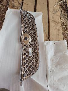 Решетка радиатора TYG TY07259GB, 53111-1A450 на Toyota Corolla NZE121 Фото 4