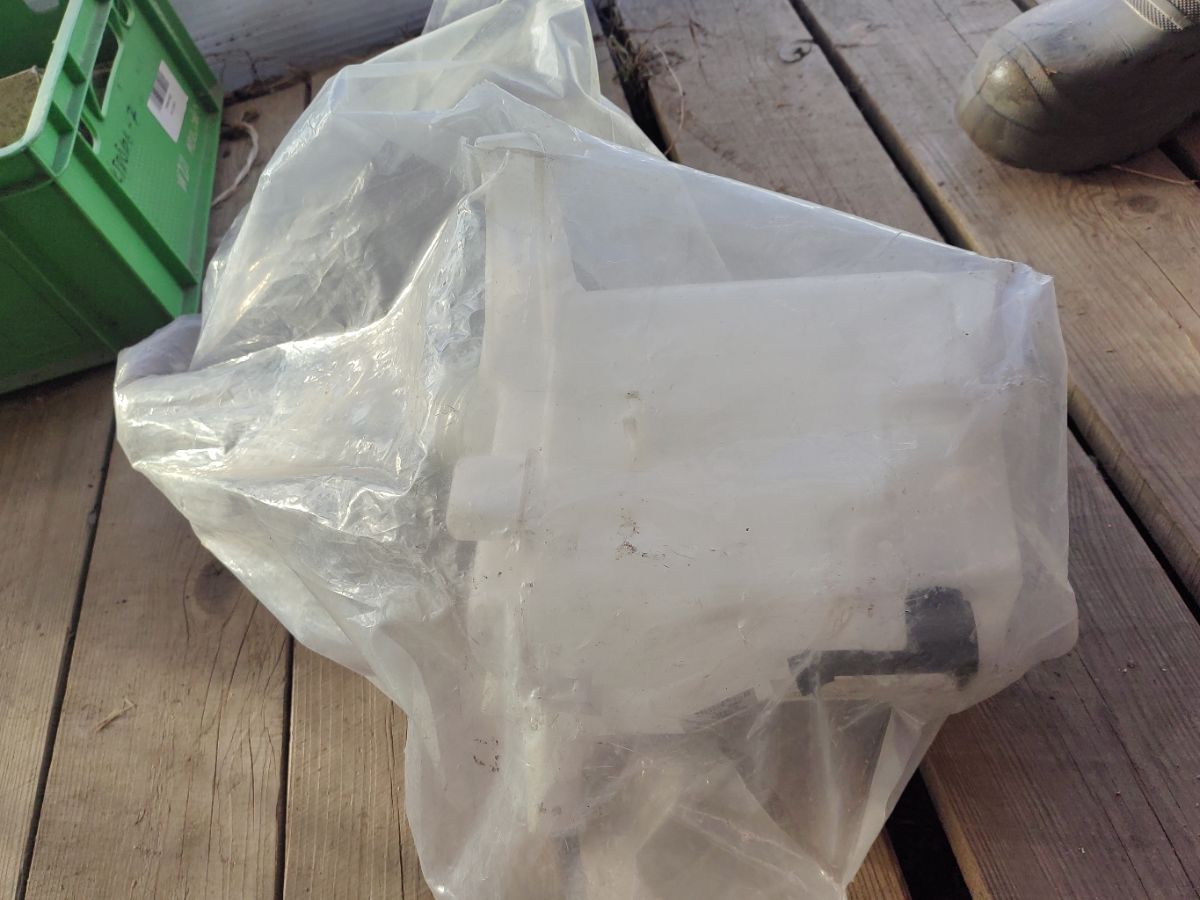 Бачок омывателя CHINLANG CL-5049B на Toyota Camry ACV30 Фото 4