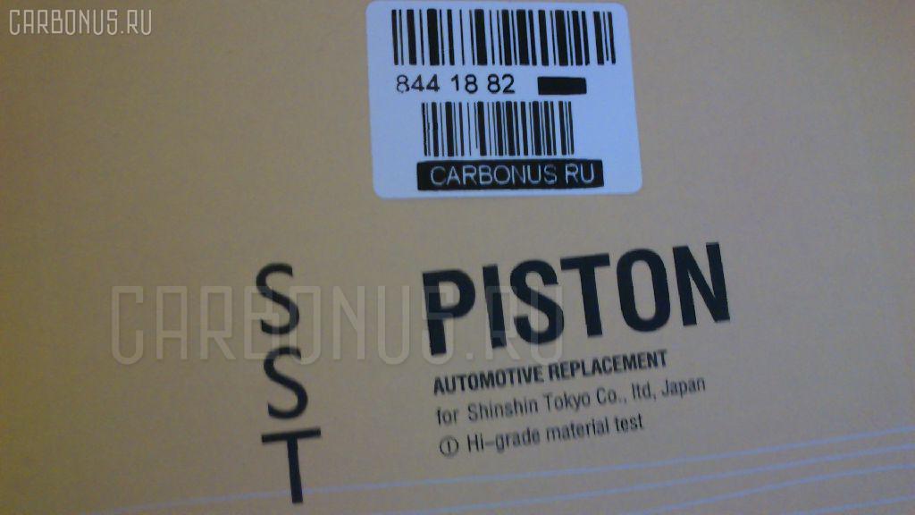 Поршень SST ST-069-2080, 129001-22080 на Komatsu Pc50uu-2 4D88 Фото 8