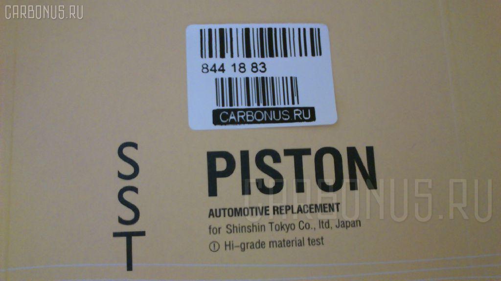 Поршень SST ST-069-2080, 129001-22080 на Komatsu Pc50uu-2 4D88 Фото 6