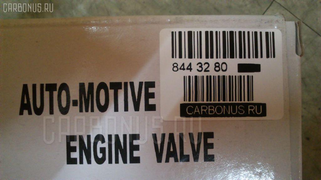 Клапан впускной SST ST-782-6700, V8006700 на Komatsu Lw250-5 6D125T Фото 3