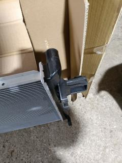 Радиатор ДВС TADASHI TD-036-0151, 1025634SX, 107270, 21002059, 2839, 2840, 32311012, 3430082, 470R1307, 520132N, 55116542AB, 55116842AB, 55116849AC, 61038, 701517, 8MK 376 900651, AM37021A, ARD1004, AT2840, CL10043, CR 2020 000S, CU2840, DCM2125, FX-036-3616, FX-036-3616A, GD7595K, JE2059, JP000105, JP0105, JP65000500000, K55116842AB, MV2840, PL331903, PRD1004, RA61024, TD-036-3616, TD-036-3616A, WK2840PA26 на Jeep Commander XK EZB Фото 11