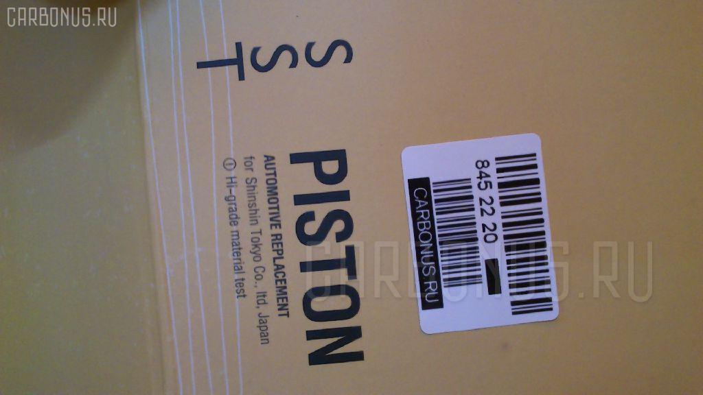 Поршень SST 13226-1210, 13226-1180 на Hino Truck F17E Фото 5