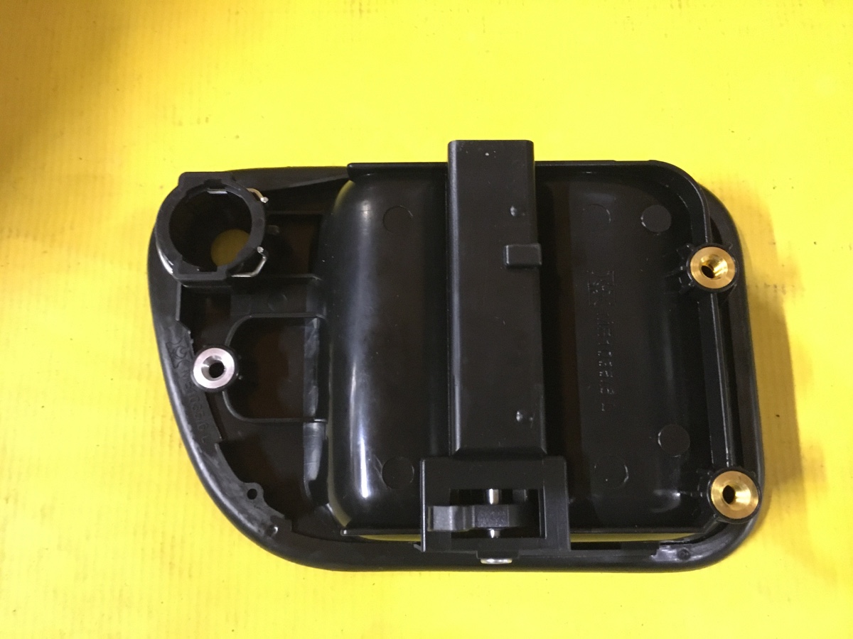 Ручка двери CARFERR CR-247-1720, CW-DH-0535L, MB927595 на Mitsubishi Delica Space Gear PE8W Фото 3