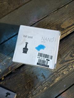 Шаровая опора NANO parts NP-082-4296, 01010415, 0403712, 1010415, 108051, 11902, 11902 02, 1204182, 16428, 19075044506, 210542, 2462S0237, 29BJ253, 40601, 43330-39055, 43330-39065, 43330-39095, 43330-39105, 43330-39145, 43330-39155, 43330-39225, 43330-39235, 4333039055, 4333039065, 4333039095, 4333039105, 4333039145, 4333039155, 4333039225, 43340-39035, 43340-39045, 43340-39085, 43340-39095, 4334039125, 4334039135, 4334039205, 4334039215, 45284, 45881, 46081, 5044506, 5210116ASX, 5302210, 53210, 53228, 880193, ABJ0117, ADT38619, ATBTO1025, AW1320015LR, BJ1415, C1064LR, CB0367, CBT-10, DB1214, DC1624BJ, FB2582, HB 820 225, HB820223, HB820227, HBJ6254, J12012, J4862000, JAPLB210, JB21582, JBJ549, JSB0035, KAT10085TOY, LB210, MB2582, MBJ8210L, NST2001, QSJ1242S, QSJ960S, R84333039225, S080367, SB2582, SB2832, SBJ9025, ST4333039225, ST4334039205, TEA1128, TG4333039225, TY93067201000, TYA1020AW, V61017 на Toyota Crown GS131 Фото 2