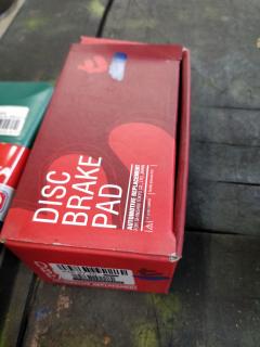 Тормозные колодки tds TD-086-5290, 0 986 505 944, 0 986 AB2 465, 0 986 AB9 258, 0399 21, 039902, 039921, 10286, 10833103, 112453, 121054, 13046056272, 1501223243, 1512174, 17BP9196SJ, 181382, 181382396, 1U0E2648Z, 1U0L-26-48Z, 1U0M-26-48Z, 2131901, 2131903, 215691551, 2204780, 223243, 239902, 239921, 259 002SX, 32050, 363700202117, 36930, 39902, 39921, 402B1027, 410002SX, 410012SX, 410021SX, 4900, 4940, 5103305, 51305, 5502223243, 5610774, 594, 600000100530, 6131799, 663381, 8110 50008, 8224780, 8DB 355 029881, 8DB 355 029891, 8DB355021171, A282022Y, A344K, AC663381D, ADB3848, ADB3848HD, ADM54271, AF3079, AFP272S, AFP414, AKD5290, AN-344WK, AN-424K, AN344WKX, AS-Z003M, AV807, AW1810220, AY060-MA004, AY060-MA008, AY060MA003, AY060MA004, BBP2135, BD5121, BL1677A1, BLF1025, BP1025, BP1671, BP25290, BP3054, BP4552, BPZ16, BS1391, C23008ABE, C23008JC, C23008PR, CD3079M, CD3079MSTD, CD3079MTYPED, CD3100, CD3100STD, CD3100TYPED, CF5290, CMX553, D3079, D3079M, D3079M-02, D3079M01, D3100-02, DFP3179, DP1010100352, DP5194, EC1528, ELT553, FB210398, FD6975A, FDB1446, FP0553, GDB3179, GDB7529, GP03079, H2662648Z, H2662648ZA, H2912648Z, H4Y0-26-43Z, H4Y0-26-48Z, HE392648ZA, HF392648Z, HF392648ZA, HP8245, J PP389AF, J0V126432B, J0Y1-26-43ZB, J0Y1-26-48Z, J0Y12643Z, J0Y12643ZA, J3613013, JAPPP305AF, JBP0209, JOY1-26-43Z, JOY1-26-43ZA, KBP4543, KD3317, LAZ23328Z, LBY0-26-43Z, LCY12643Z, LP1189, M361A14, MD152M, MDB1438, MDB3220, MKD553, MN-170M, MRP2305, MS5290, MX553, NDP417C, NKZ1351, NP5047, P 49 025, P299321, PAD1067, PBP1446, PF-5168, PF-5290, PF-5335, PF5290, PN5168, PN5290, PN5335, PP305AF, PRP0620, RB1382, RN425M, S0YN-26-43Z, S0YN-26-48Z, S1YH2643Z, S701430, SBP1446, SBP630, SN657P, SN847, SP 1528, STJ0Y12648Z, T0610180, T0Y0-26-43Z, T0Y0-26-48Z, T2117, TA01-26-43Z, TA012648Z, TABP2312, TAY2-26-43Z, TAY2-26-48Z, TBY72643Z, TBY72648Z, TH417C, TN425M, V9118X021, V9118X028, WS307802 на Mazda Bongo Friendee SG5W Фото 2