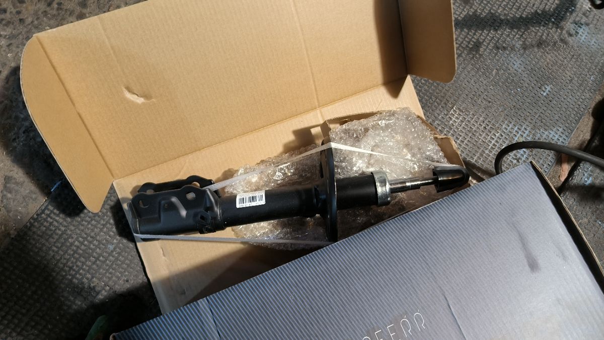 Стойка амортизатора CARFERR CR-049FL-GD1, 22-165794, 30-E80-A, 312 093, 333332, 51602-SAA-G02, 51602-SAA-G12, 51602-SAA-J15, 51602-SAA-J25, 51602SAAE02, 51602SAAJ13, 51602SAAJ23, 51602SENC02, 51606-SAA-033, 51606-SAA-G02, 51606SAA023, 51606SAAE01, 51606SAAE02, 51606SAAE13, 51606SENC02, 51606SENC020M1, CR-049-4273, SJ-049-4273, SJ-049FL-GD1, ST-049-4273, ST-049FL-GD1 на Honda Fit GD1 Фото 2