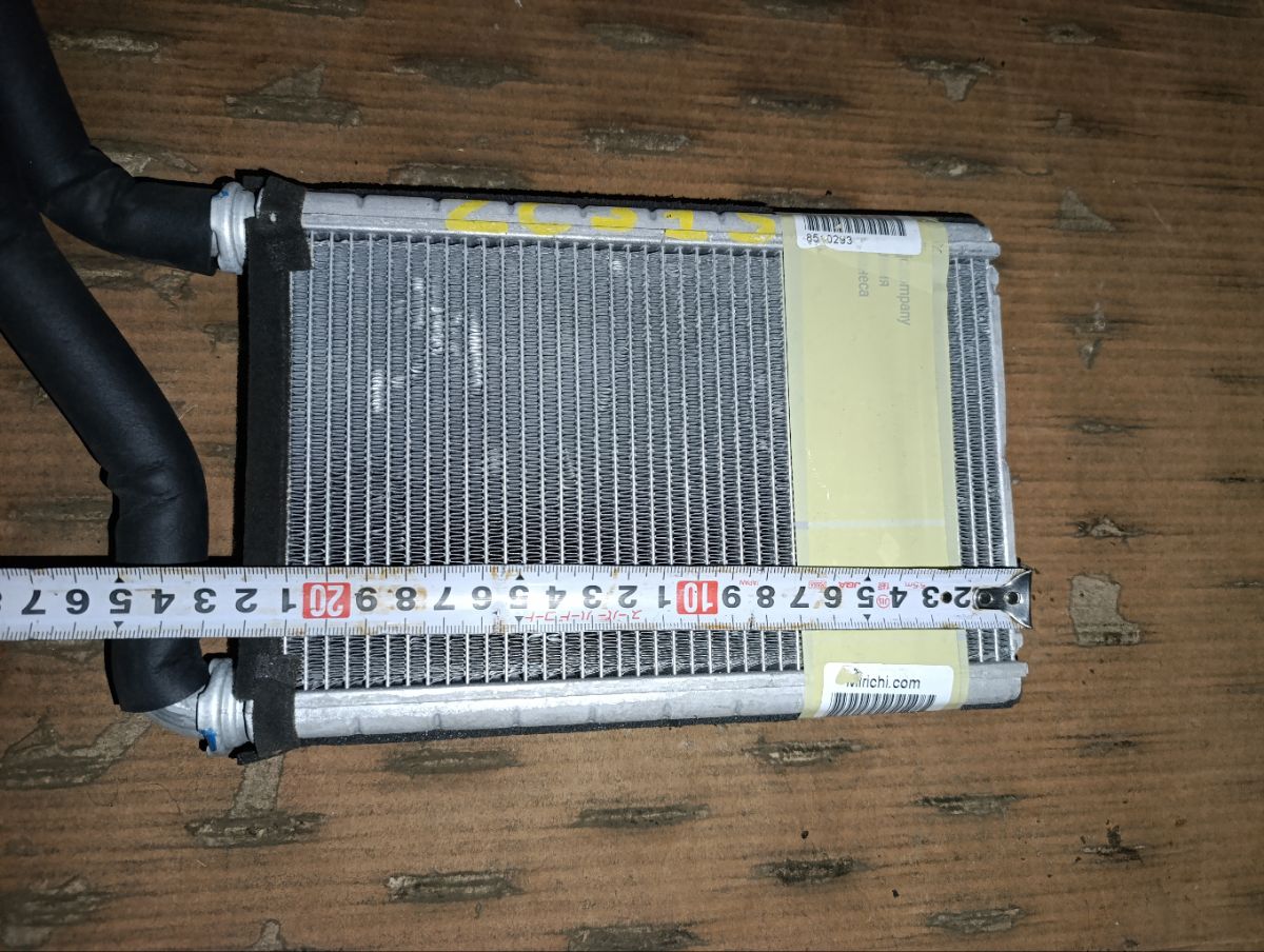 Радиатор печки на Suzuki Swift ZC31S Фото 6