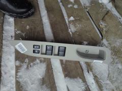 Блок упр-я стеклоподъемниками на Nissan March K13 Фото 6