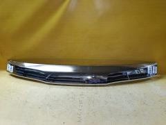 Молдинг капота на Toyota Noah ZRR70G 75770-28090