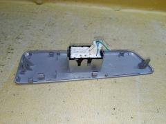Блок упр-я стеклоподъемниками 84040-33080 на Toyota Noah ZRR70G Фото 9