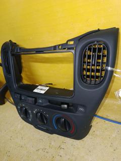 Блок управления климатконтроля на Toyota Funcargo NCP25 1NZ-FE Фото 3