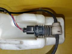 Бачок омывателя на Mitsubishi Delica D5 CV5W Фото 11