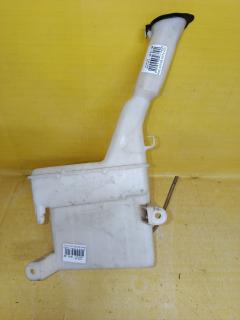 Бачок омывателя 85315-52050 на Toyota Funcargo NCP21 Фото 5