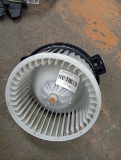 Мотор печки на Toyota Funcargo NCP21 Фото 9