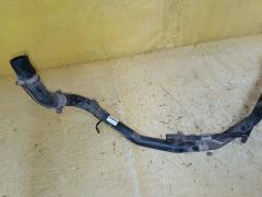 Заливная горловина топливного бака на Toyota Voxy ZRR70G 3ZR-FAE Фото 5