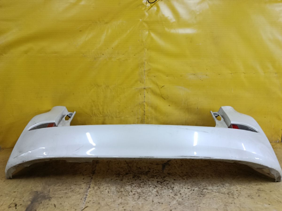 Бампер 52-215 52-215,52159-52730 на Toyota Ractis NCP120 Фото 6