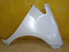 Крыло переднее на Toyota Ractis NCP120 Фото 3