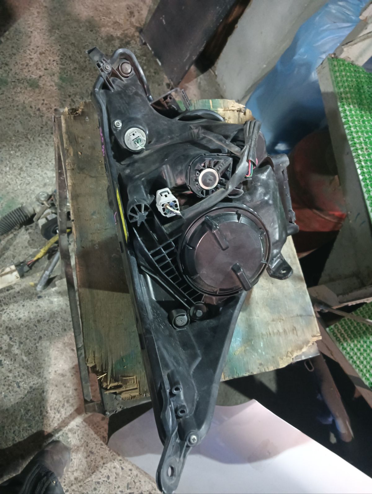 Фара 52-212 52-212, на Toyota Ractis NCP120 Фото 14