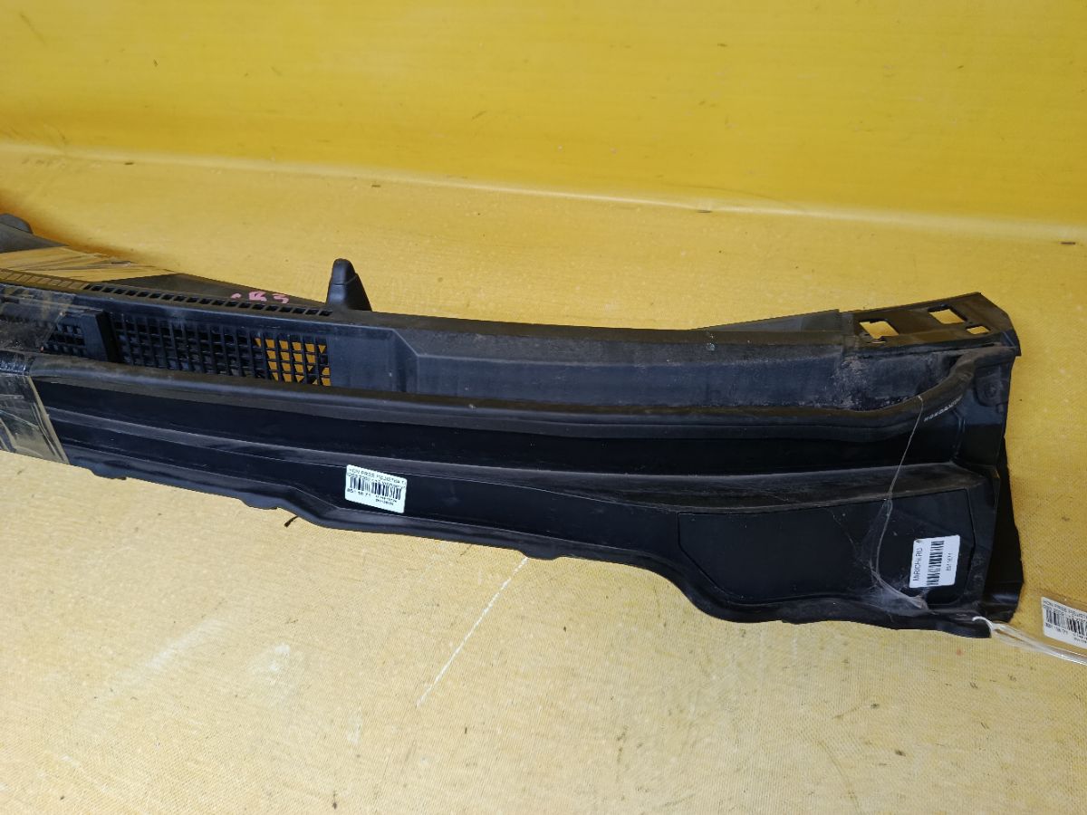 Решетка под лобовое стекло на Honda Freed GB3 Фото 7